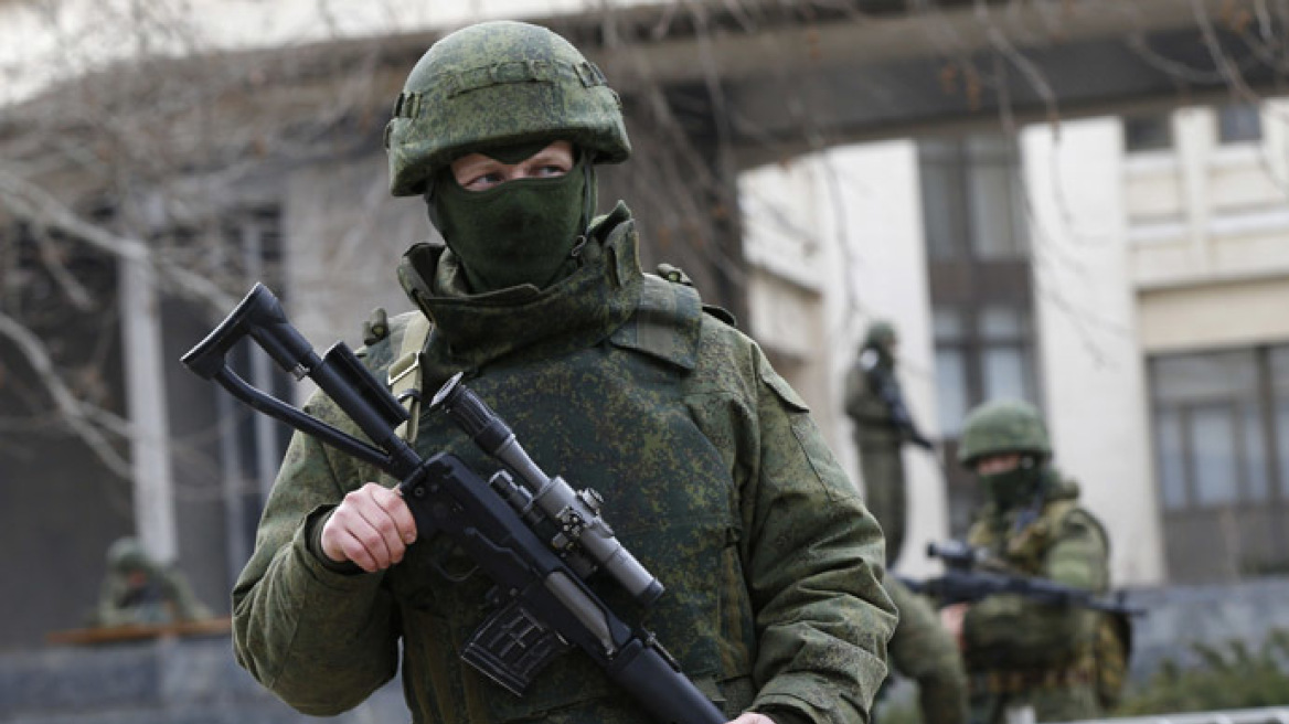 Κριμαία: Ενοπλοι επιχείρησαν να καταλάβουν το ΥΠΕΣ - Αδιευκρίνιστος αριθμός τραυματιών